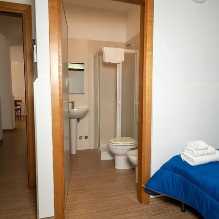 La Dimora Degli Artisti Bed & Breakfast