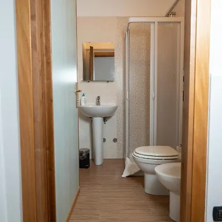 La Dimora Degli Artisti Bed & Breakfast *