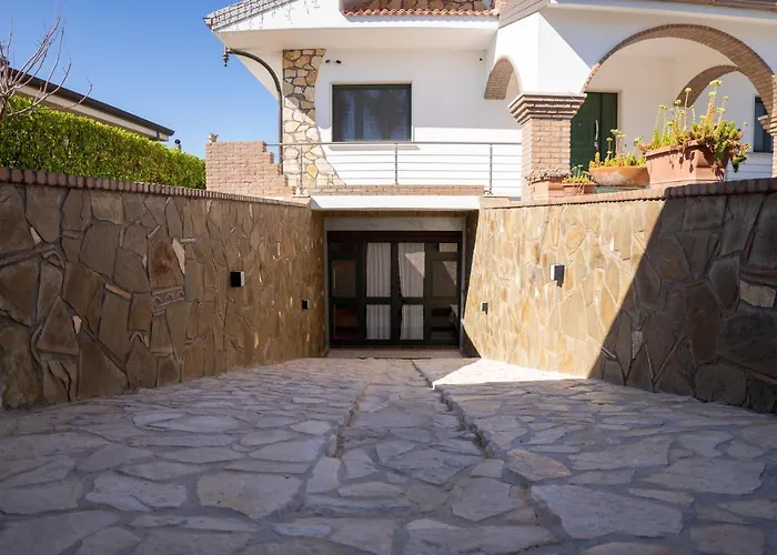 La Dimora Degli Artisti *