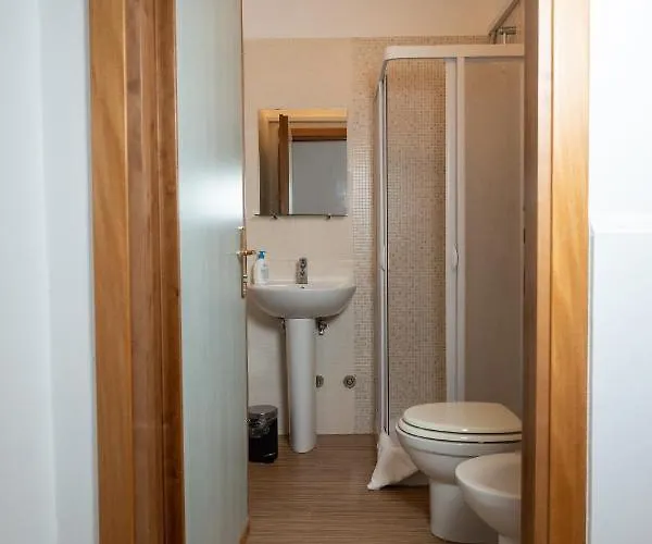 La Dimora Degli Artisti Bed & Breakfast